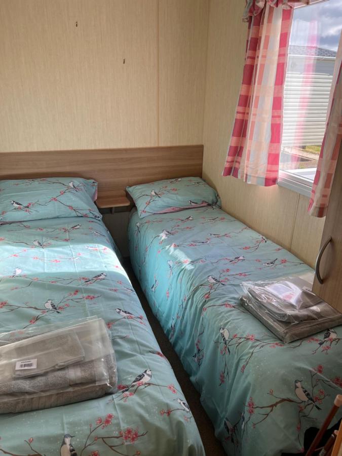 ホテル Evans Whitehouse Caravan Towyn アベルゲレ エクステリア 写真